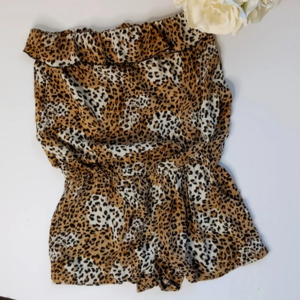 Aviva Leopard Romper Size Medium